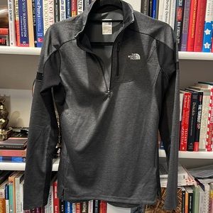North face base layer - size medium